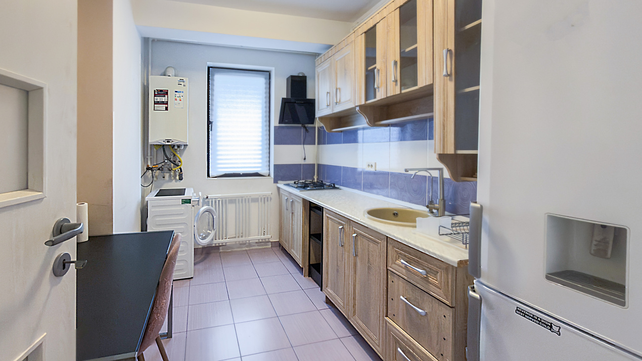 Apartament 2 camere + loc de parcare