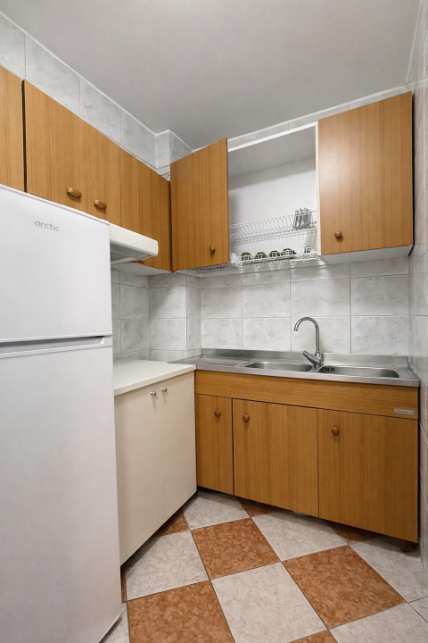 Splaiul Unirii – stradal, 3 camere decomandat, 80 mp - Langa Camera de Comert