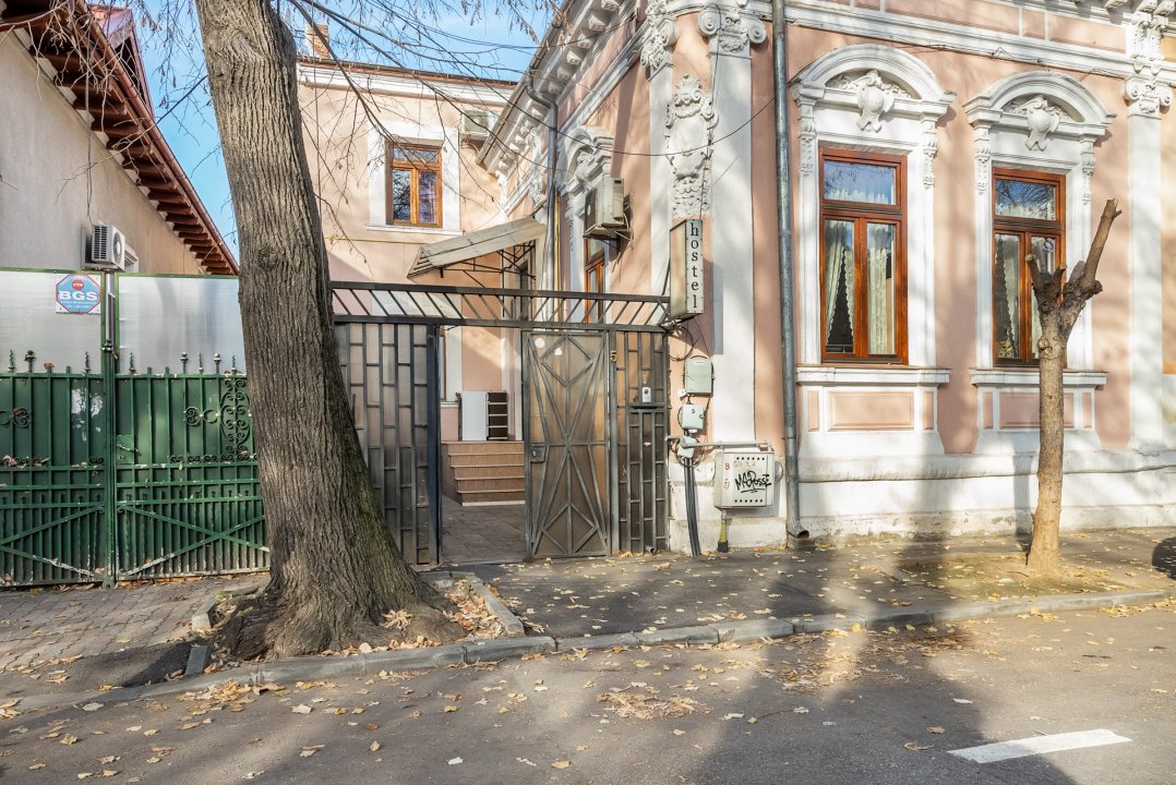 Vilă interbelică – eleganță și investiție în inima Capitalei