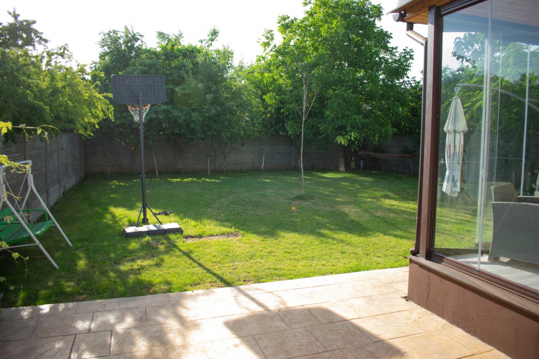 VILA Darza  -350 mp utili \ 700 mp teren\ 6 camere\4 bai - 280000 E negociabil