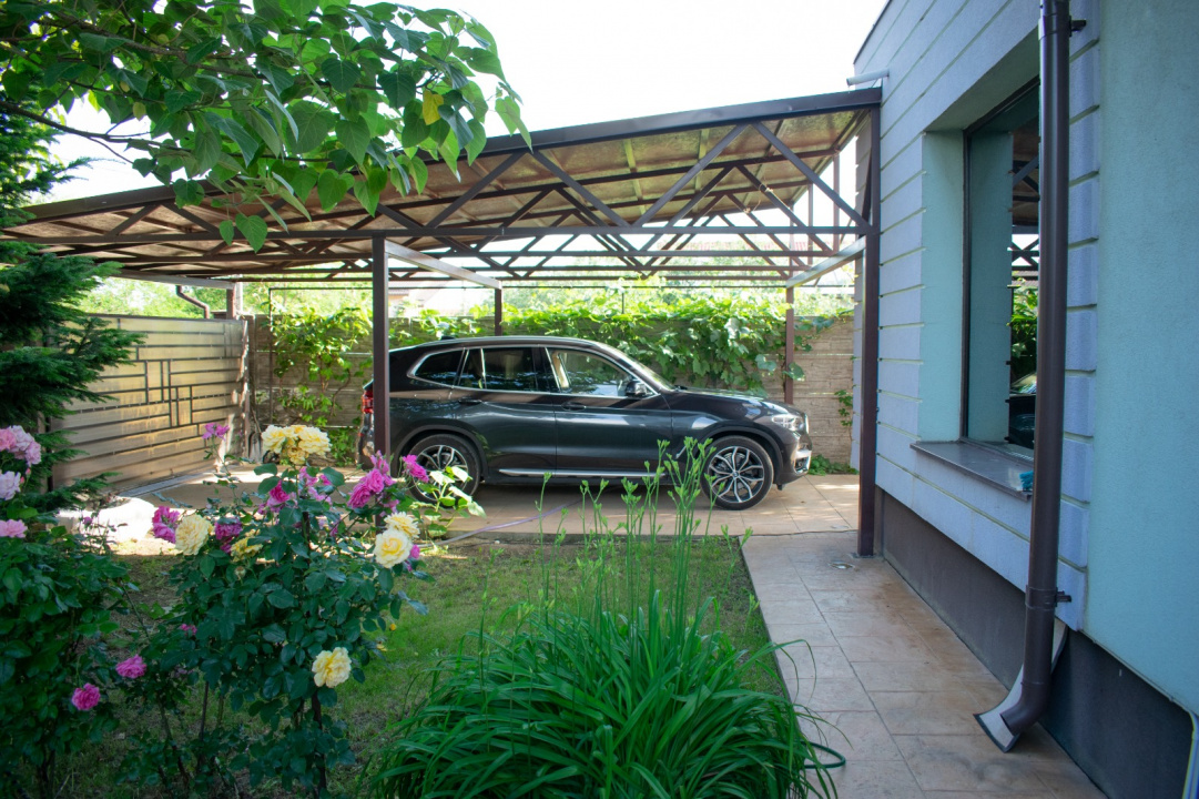 VILA Darza  -350 mp utili \ 700 mp teren\ 6 camere\4 bai - 280000 E negociabil