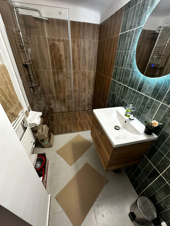 Studio in casa, `Bucurestii Noi