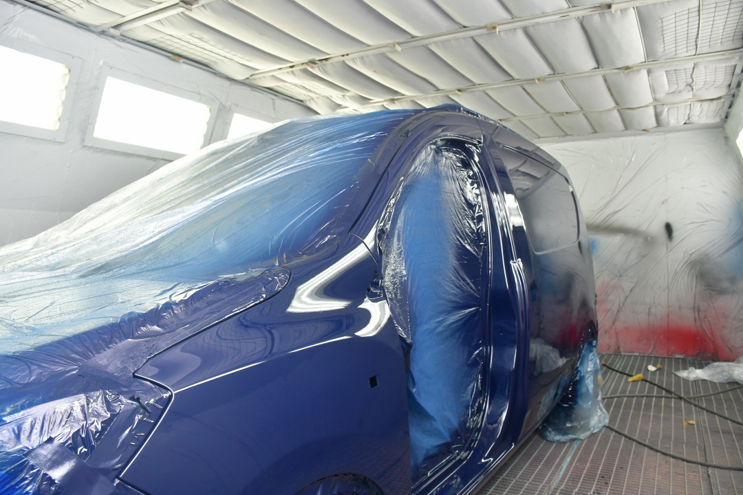 Închiriere service auto echipat pentru mecanică și tinichigerie vopsire