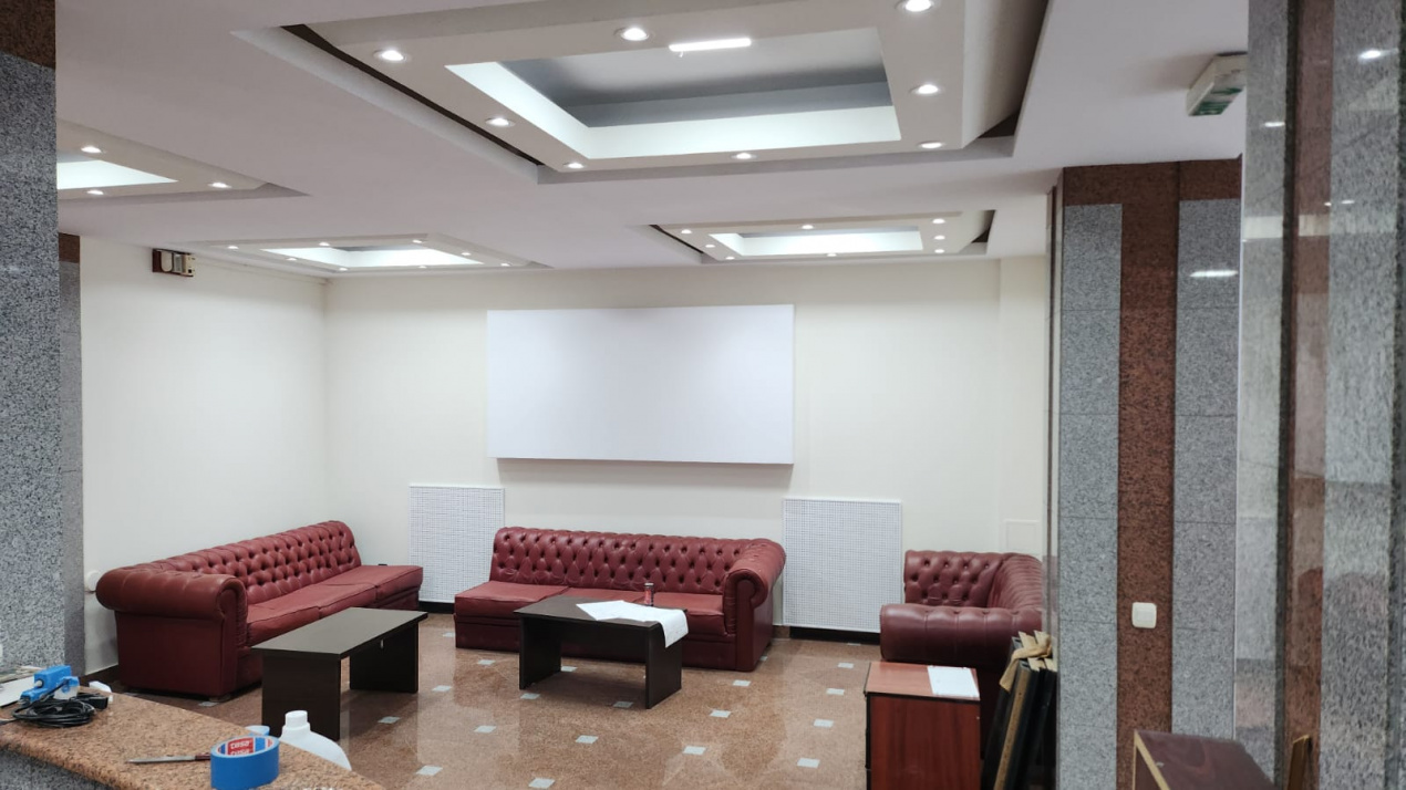 Spațiu premium birouri sau clinică, 2 corpuri, 12 parcări, lift, terasă - 7500 E