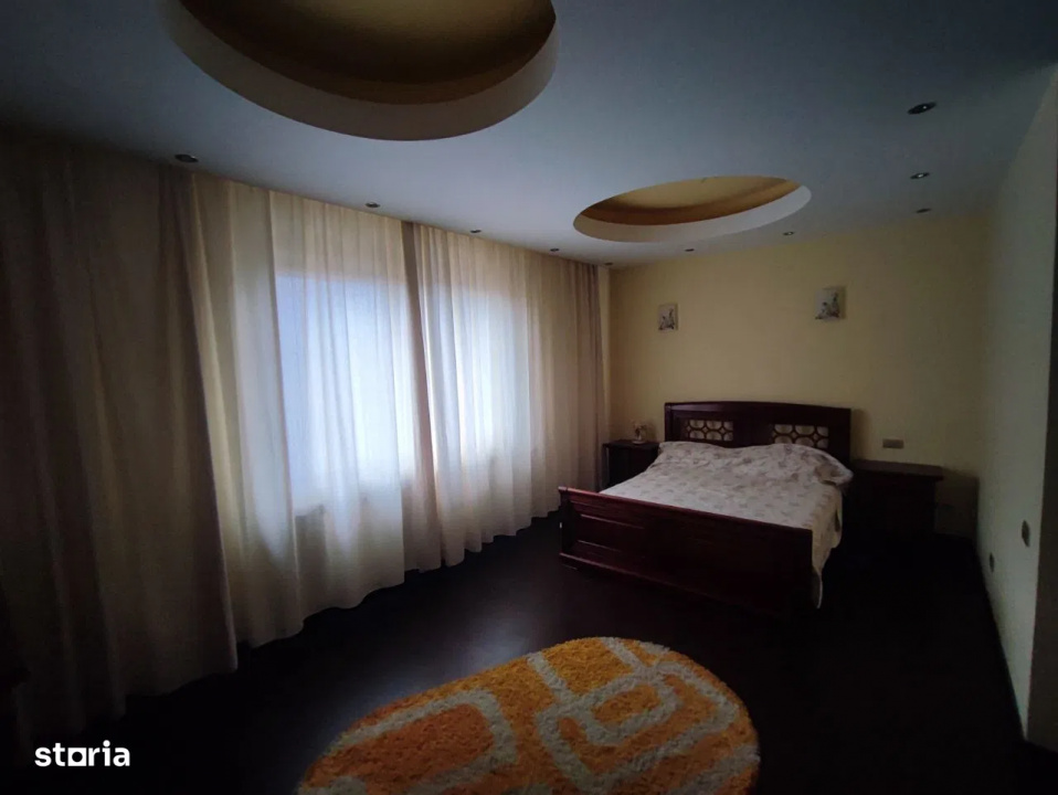 Vila Cernica langa lac - 449000 Euro negociabil