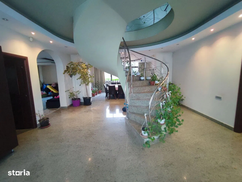 Vila Cernica langa lac - 449000 Euro negociabil