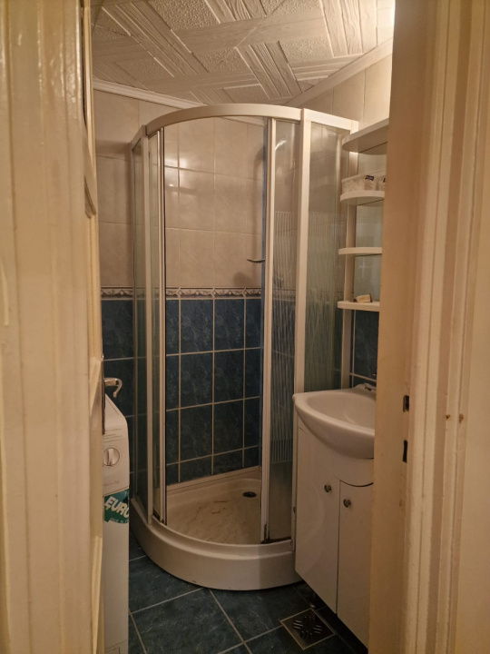 Apartament 2 camere de vânzare – 50 m² – zonă premium  (La Coloane ) - 75000 E