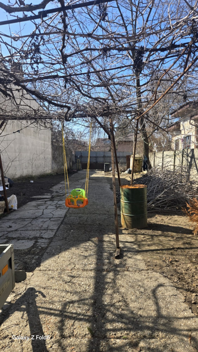 Vilă spațioasă | Teren 500 m² | 370000 € – Sub pretul terenului in zona!