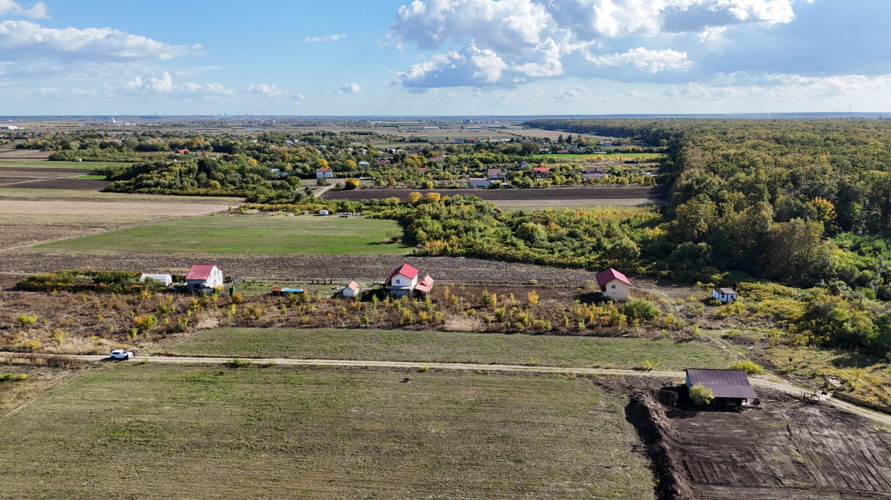 Refugiu la marginea padurii — 2822 mp de liniste in Cocani.