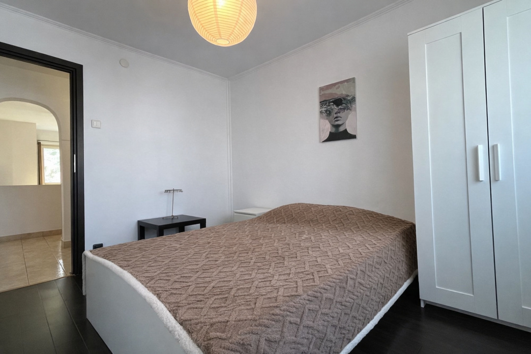 Apartament 3 camere DE INCHIRIAT – Str. Aleea Moinești, Sector 6
