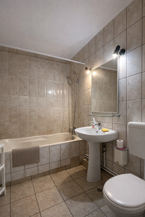 Apartament 3 camere DE INCHIRIAT – Str. Aleea Moinești, Sector 6