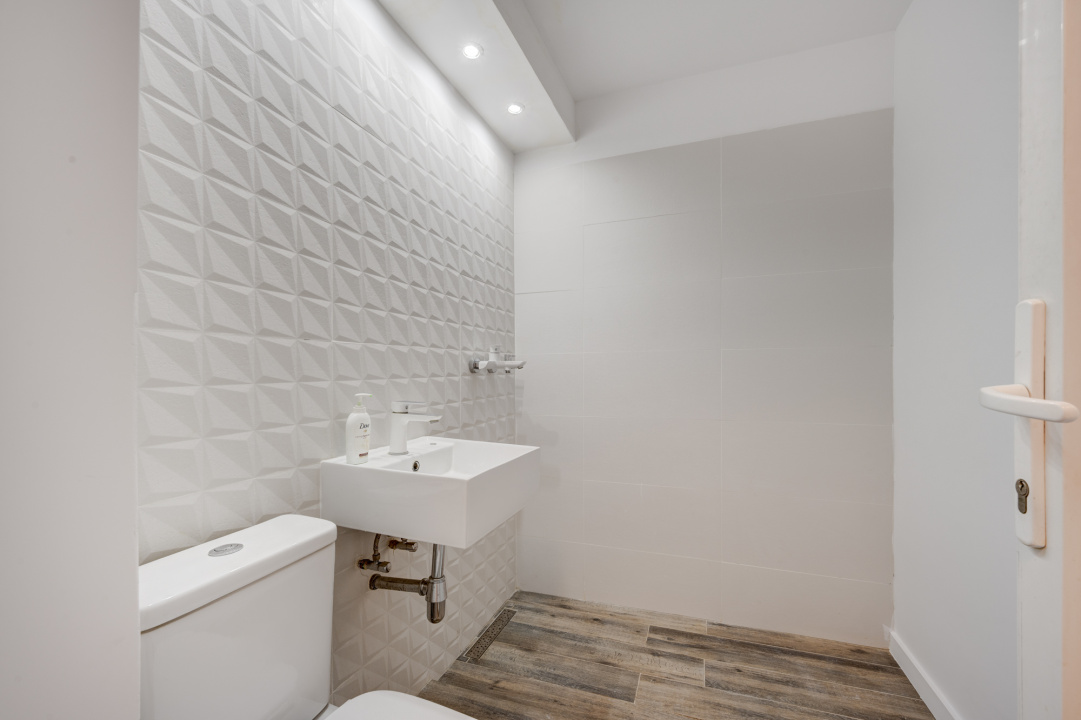 Drumul Taberei, Valea Ialomitei, Parter stradal, ideal firme, Comision 0 %