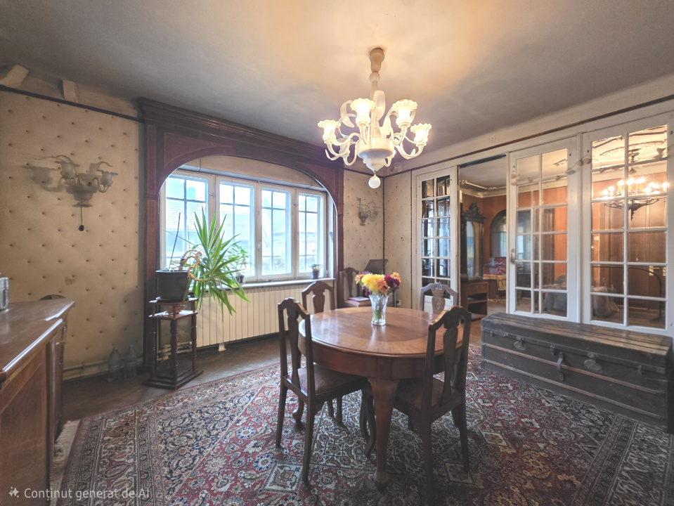 Apartament in Vila, 5 camere,  Alexandru Philippide 4, de renovat