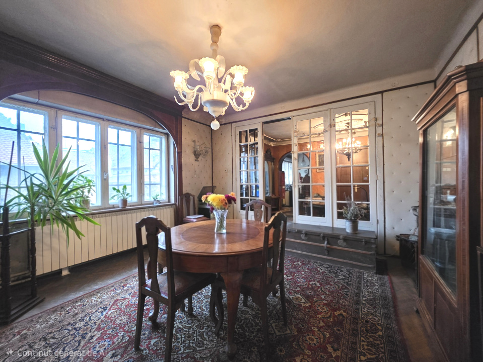 Apartament in Vila, 5 camere,  Alexandru Philippide 4, de renovat