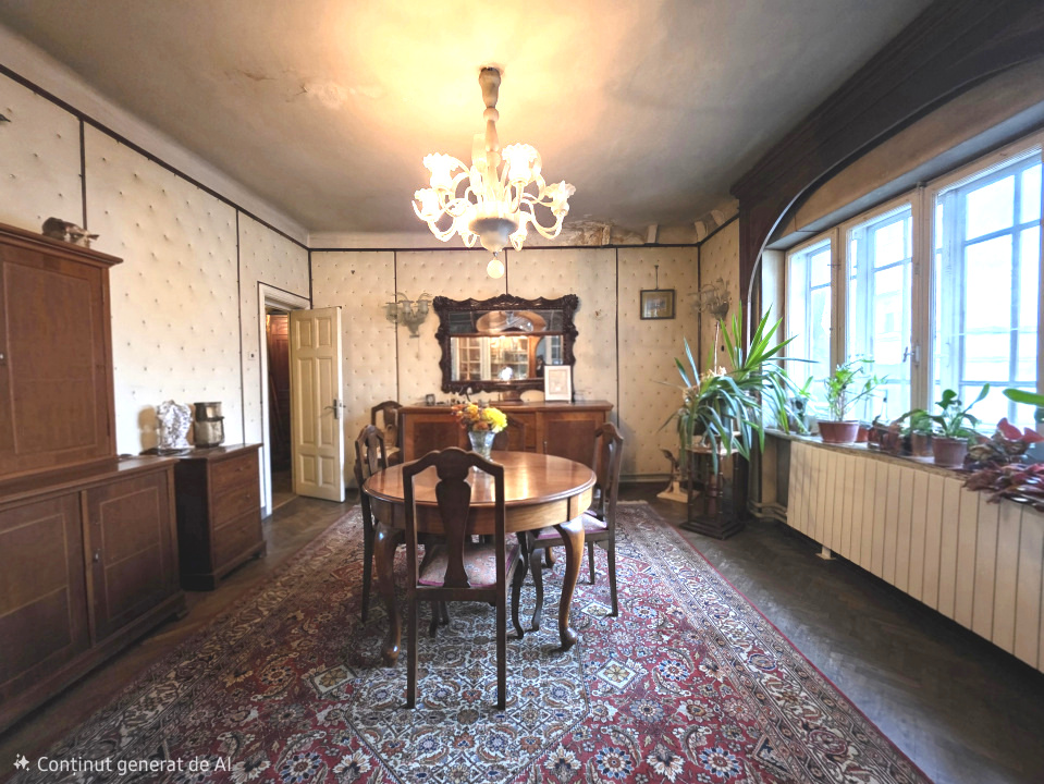 Apartament in Vila, 5 camere,  Alexandru Philippide 4, de renovat