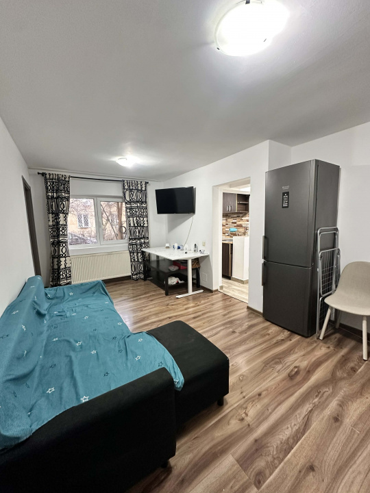 Floreasca- 2 camere, centrala proprie.