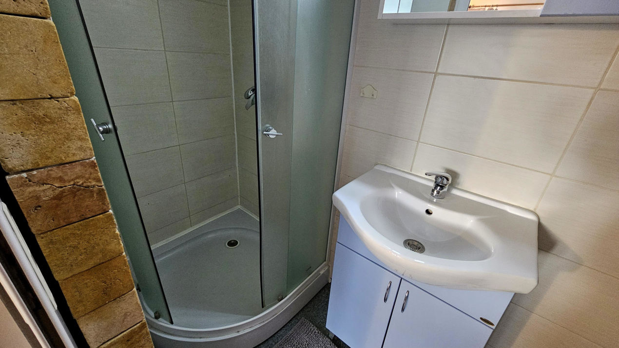 INCHIRIERE – AP. PATRIEI – METALURGIEI – GARSONIERA, 35MP, A/C, CENTRALA PROPRIE