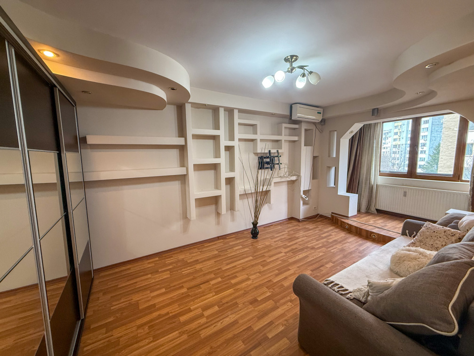 Apartament mobilat si utilat, parcare