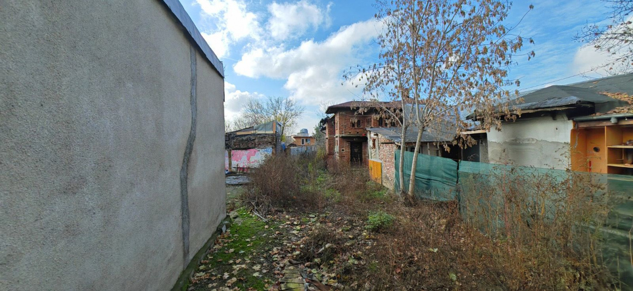 Teren 833 mp Calea Vitan