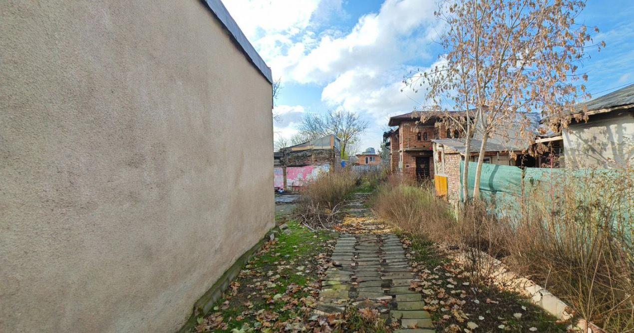 Teren 833 mp Calea Vitan