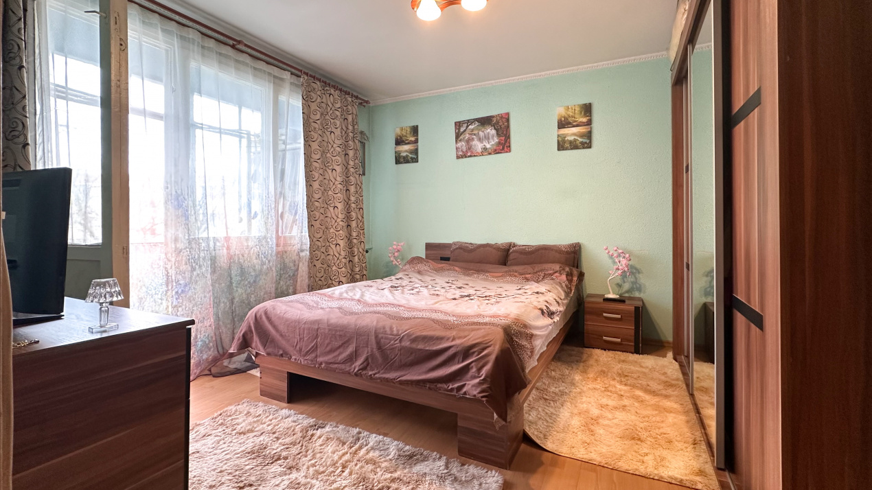 Apartamentul care te așteaptă să-l transformi în casa ta