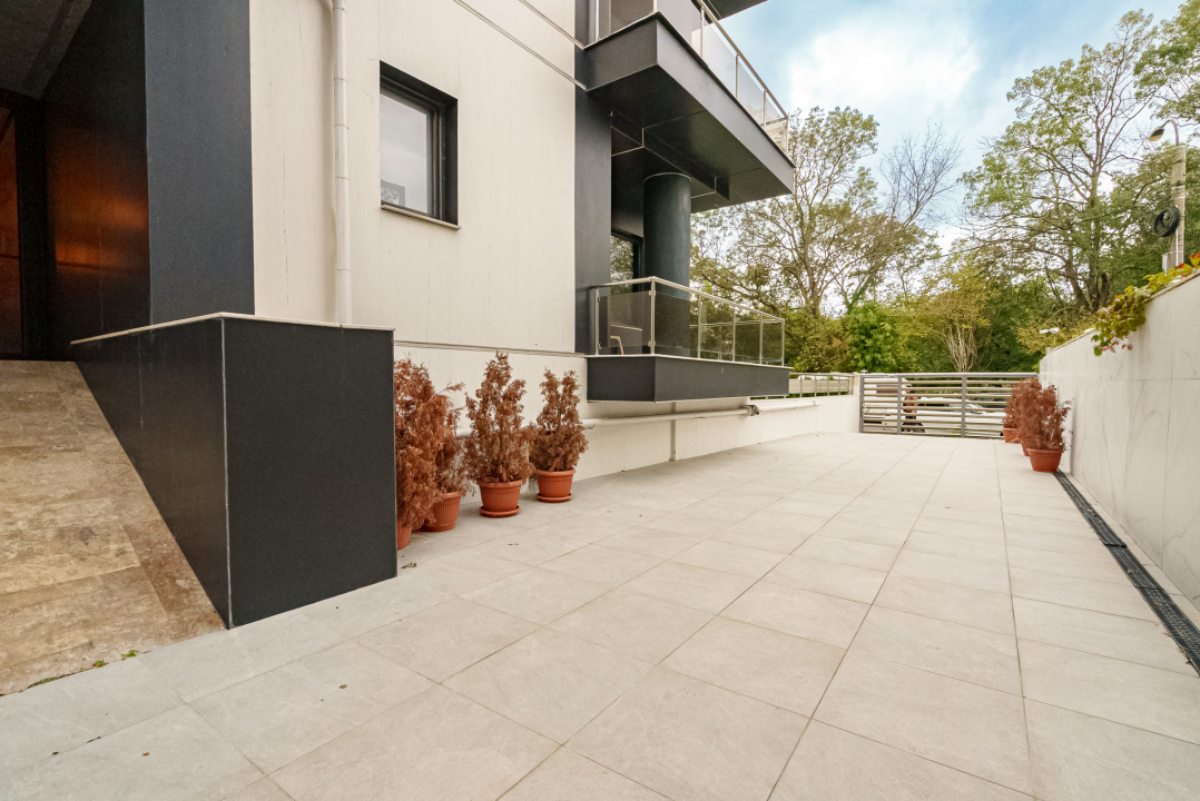 INCHIRIERE  BIROURI LUX sos NORDULUI  200-250mp+ parcare subterana inclusa