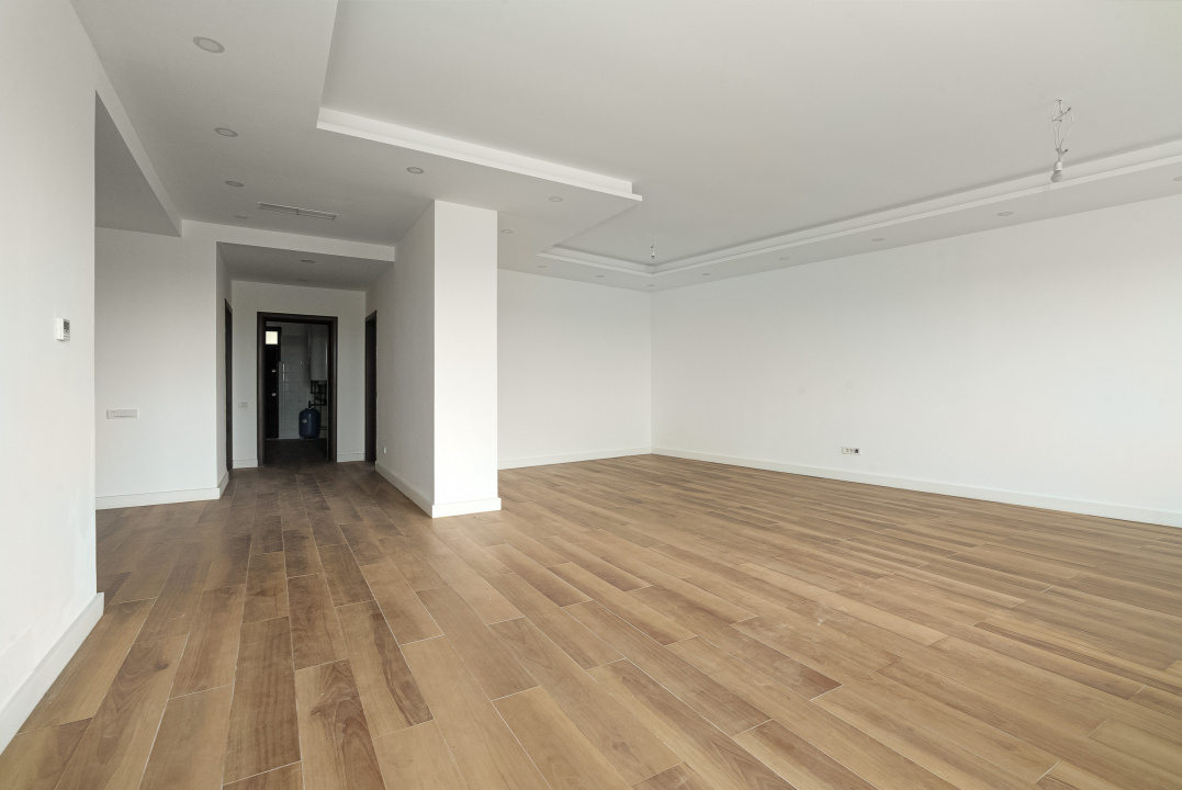 INCHIRIERE  BIROURI LUX sos NORDULUI  200-250mp+ parcare subterana inclusa