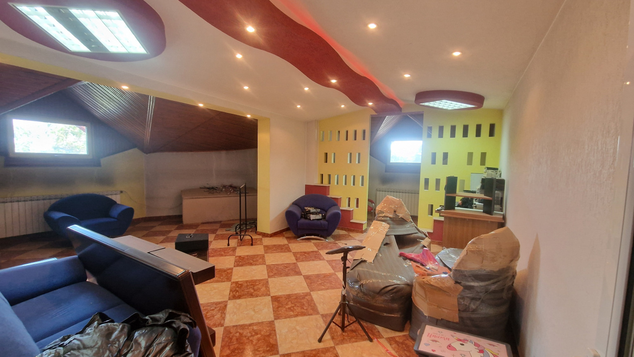 Vila individuala , B-dul Pieptanari !