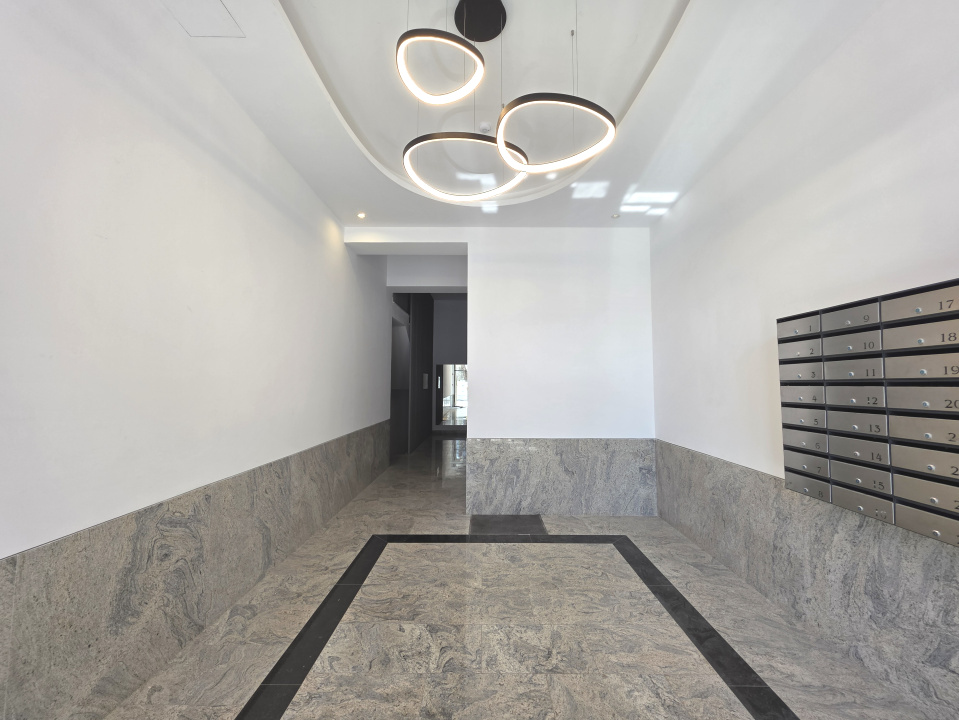 Elegnață și Lumină: Apartament cu 2 Camere în Zona Marriot