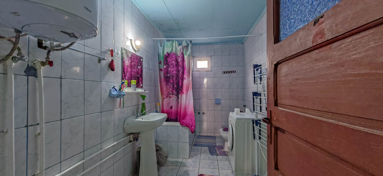 OPORTUNITATE RARA: Casa cu 500 mp Teren in Glina