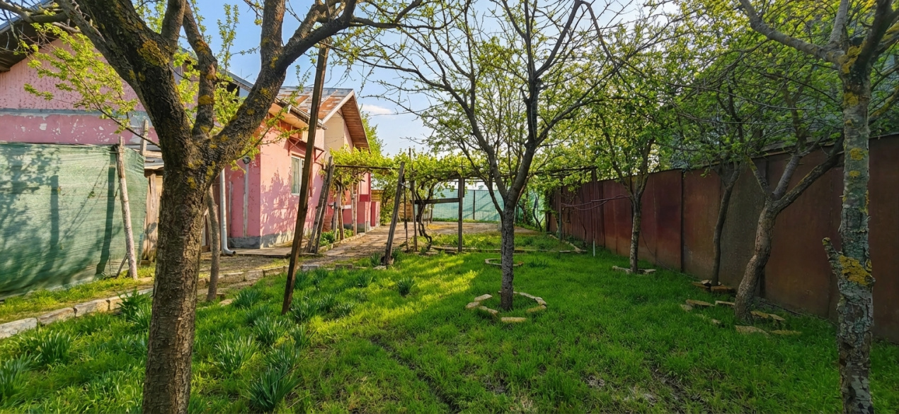 OPORTUNITATE RARA: Casa cu 500 mp Teren in Glina