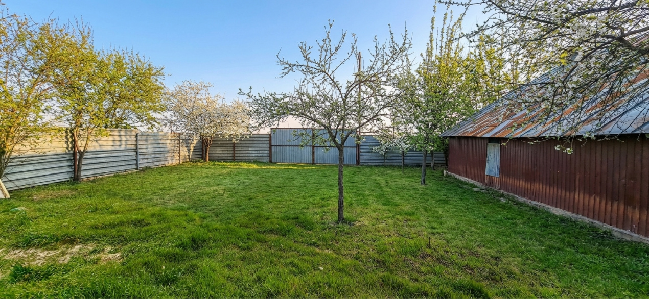 OPORTUNITATE RARA: Casa cu 500 mp Teren in Glina