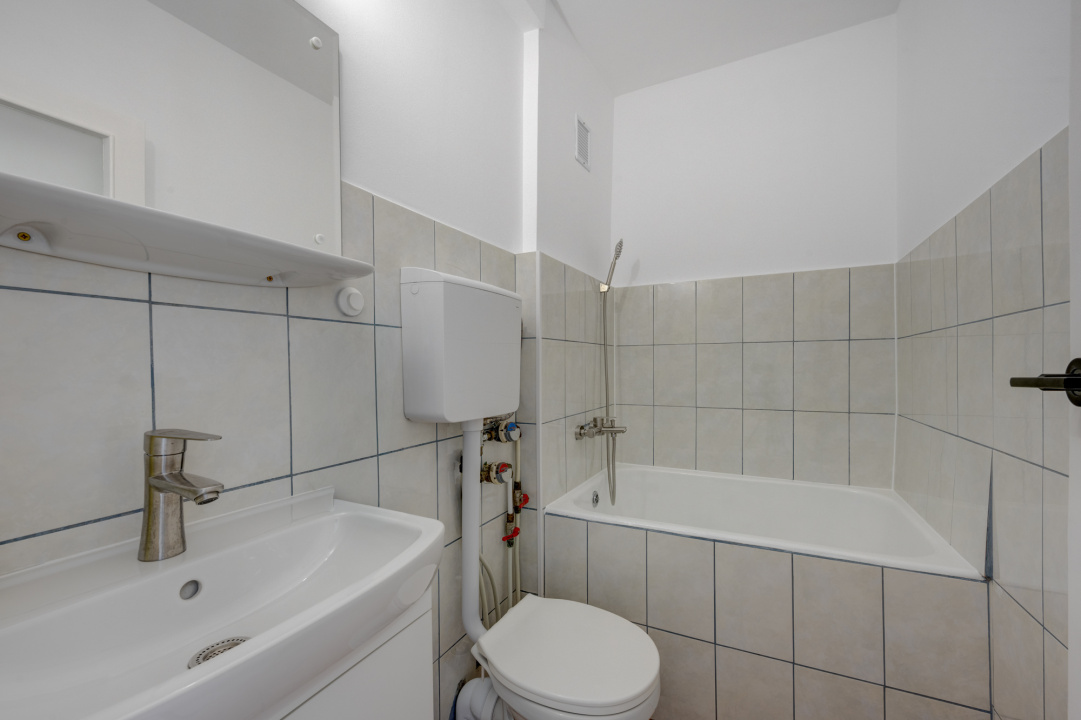 Garsoniera renovata | Costin Georgian | Posibilitate credit