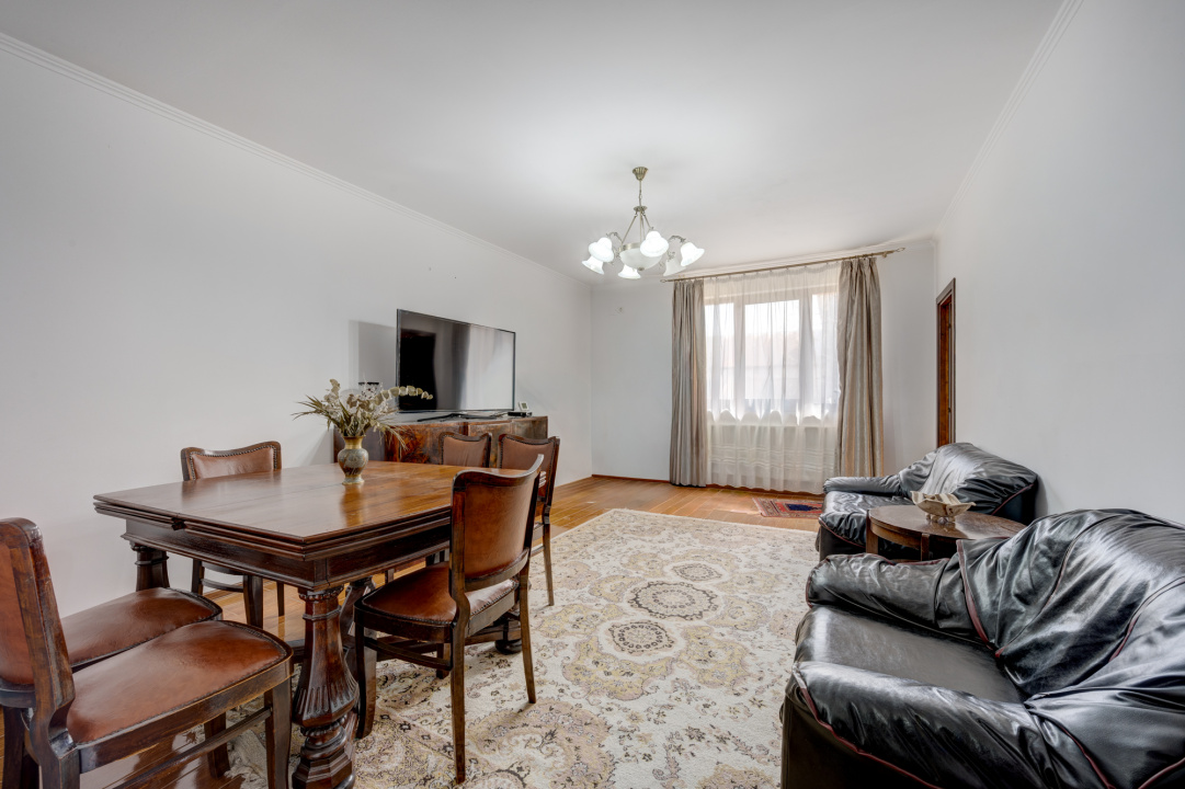 ADUNATII-COPACENI - APARTAMENT 100 MP, LOT 787 MP!