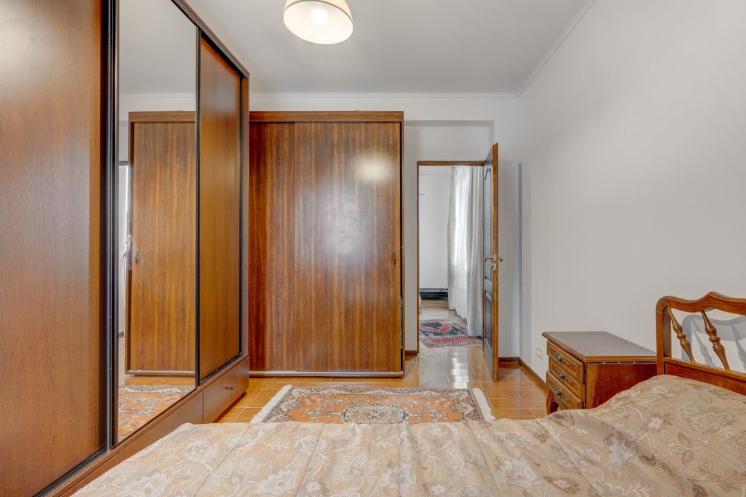 ADUNATII-COPACENI - APARTAMENT 100 MP, LOT 787 MP!