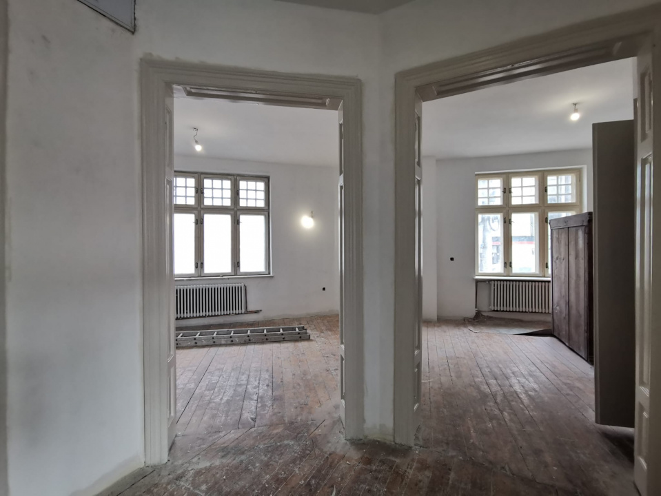 OCAZIE!1!Vila individuala, Bdul Ferdinand 400 mp,  ,200 mp curte libera proprie 