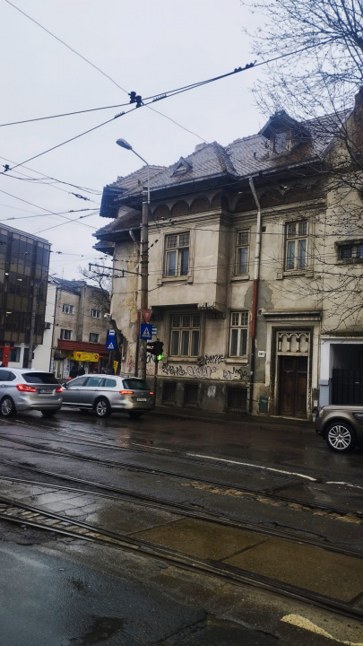 OCAZIE!1!Vila individuala, Bdul Ferdinand 400 mp,  ,200 mp curte libera proprie 