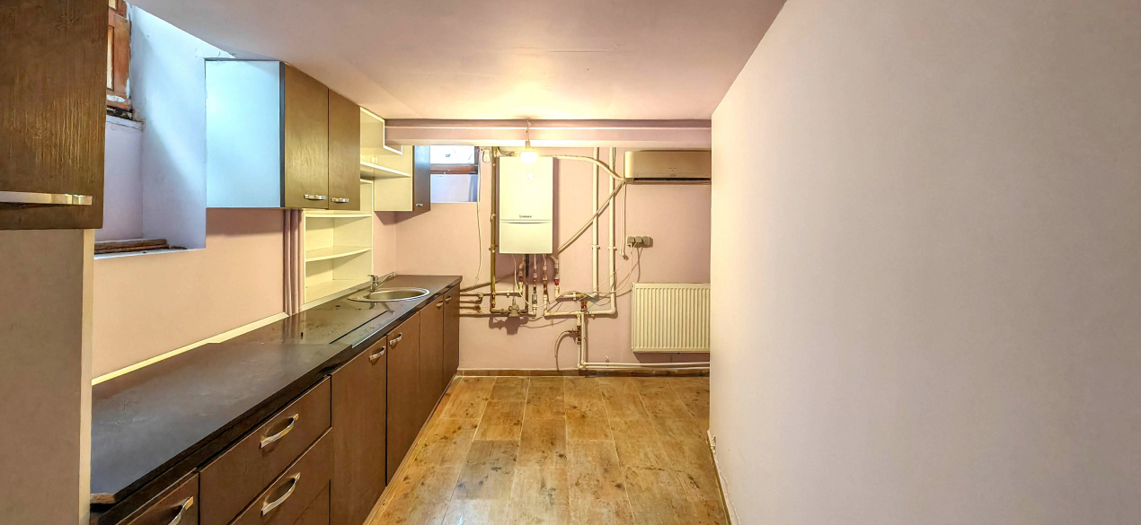 Spațiu profesional cu caracter într-o vilă individuală