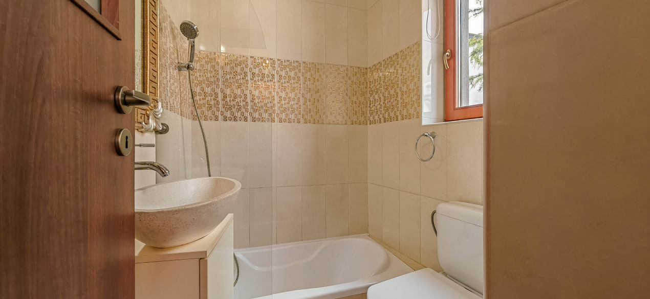 Spațiu profesional cu caracter într-o vilă individuală