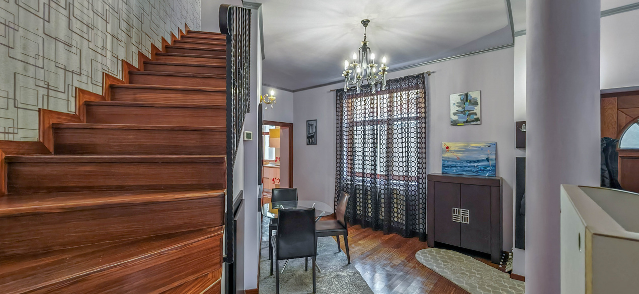 Spațiu profesional cu caracter într-o vilă individuală