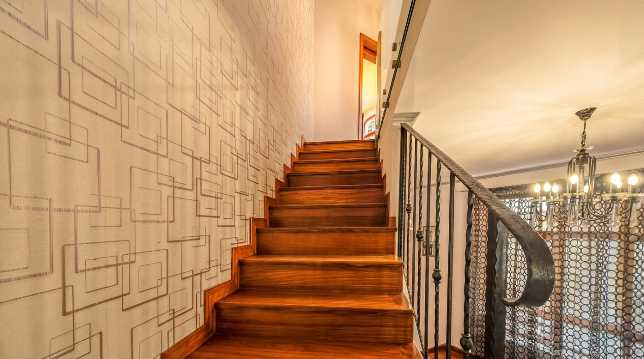 Spațiu profesional cu caracter într-o vilă individuală