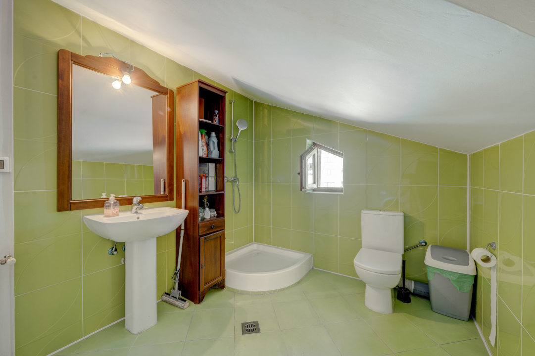 VILA DE INCHIRIAT, Prelungirea Ghencea, Str. Funigeilor, COMISION 0 %