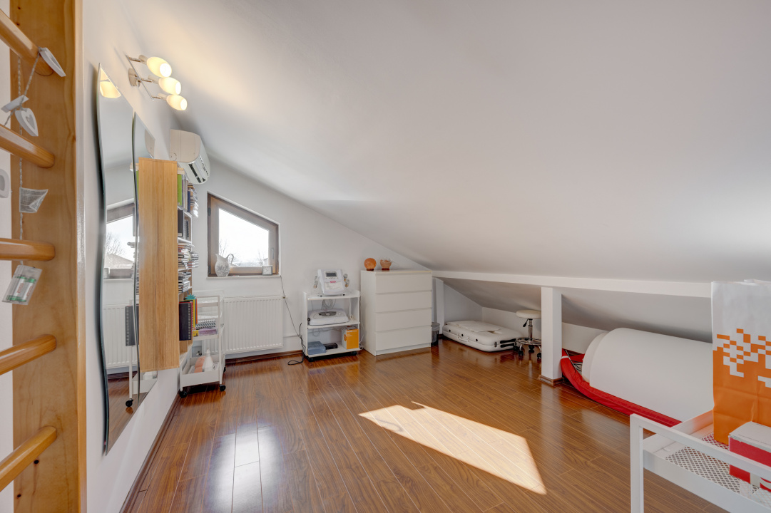 VILA DE INCHIRIAT, Prelungirea Ghencea, Str. Funigeilor, COMISION 0 %