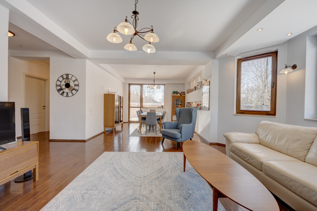 VILA DE INCHIRIAT, Prelungirea Ghencea, Str. Funigeilor, COMISION 0 %