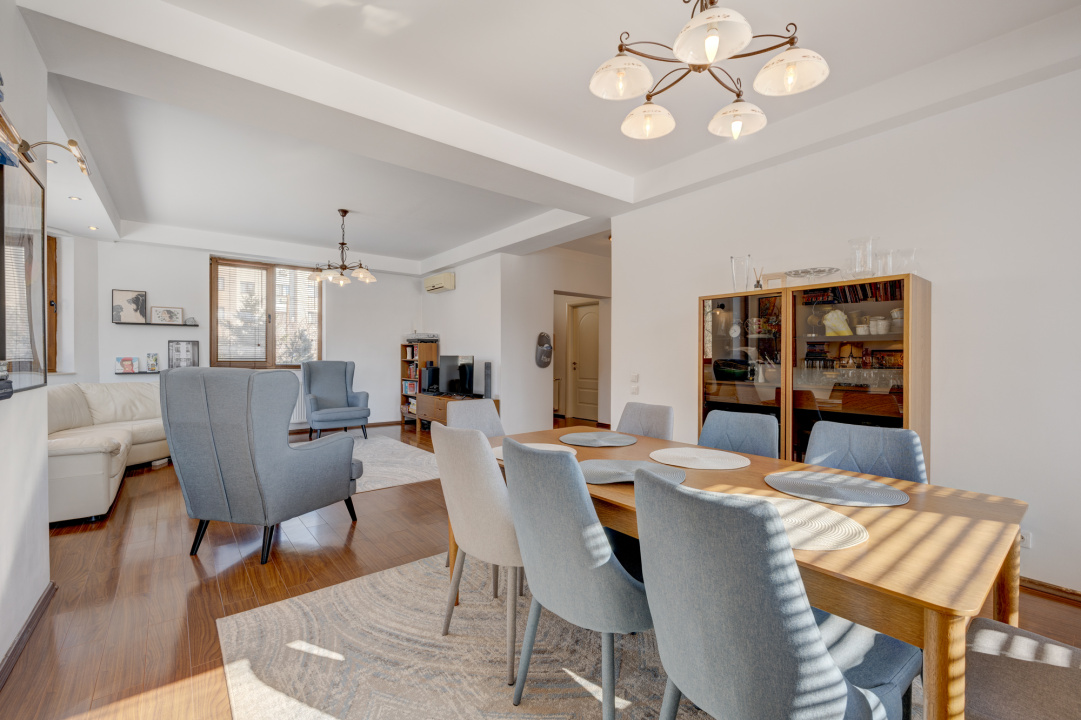 VILA DE INCHIRIAT, Prelungirea Ghencea, Str. Funigeilor, COMISION 0 %