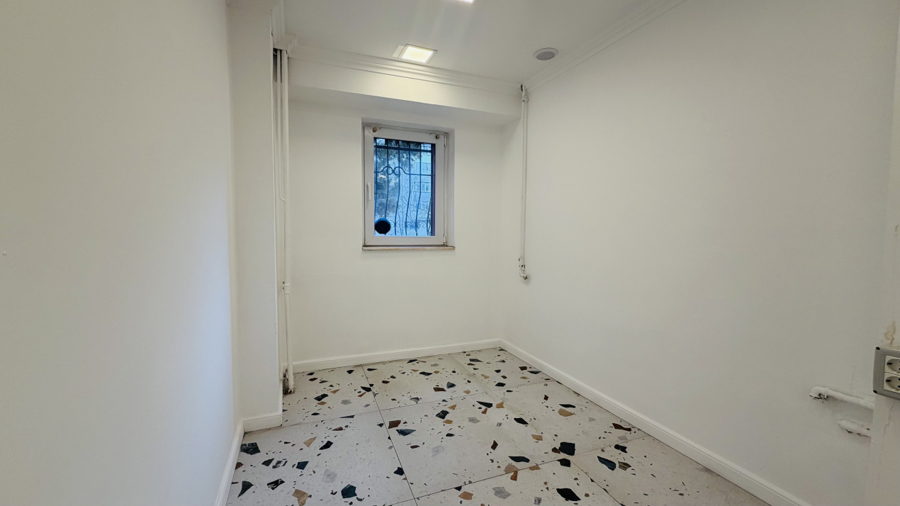 Garsoniera 42 mp, Aviatiei – Serbanescu, Parter stradal -Ideal locuinta / office