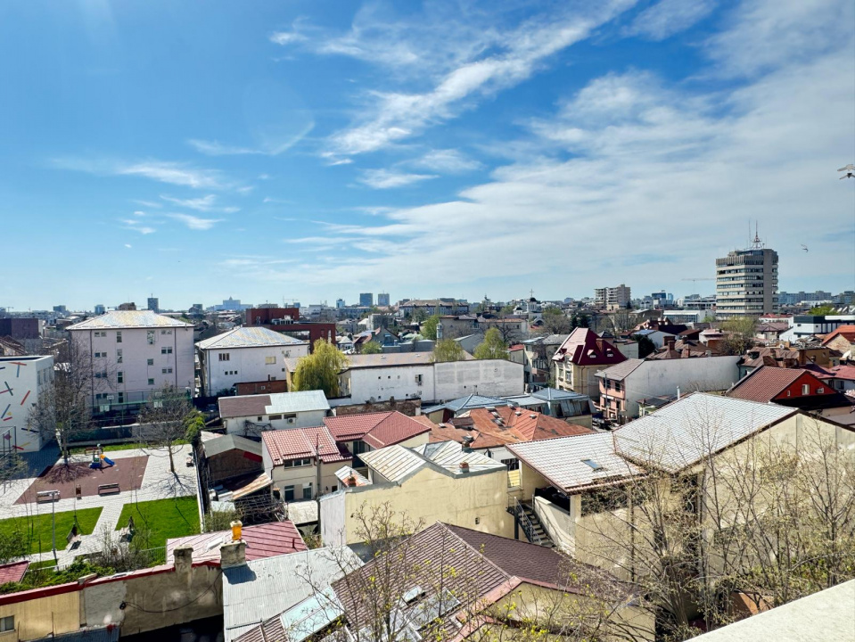 Apartament 2 camere Iancului, etaj 6/9, ideal renovare, instalații electrice noi