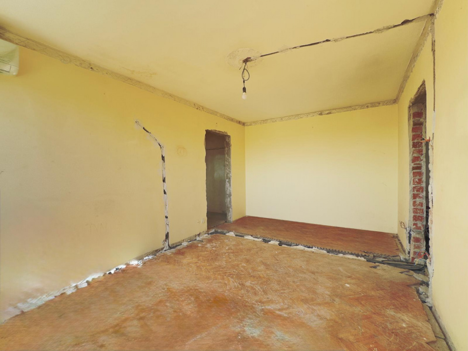 Apartament 2 camere Iancului, etaj 6/9, ideal renovare, instalații electrice noi