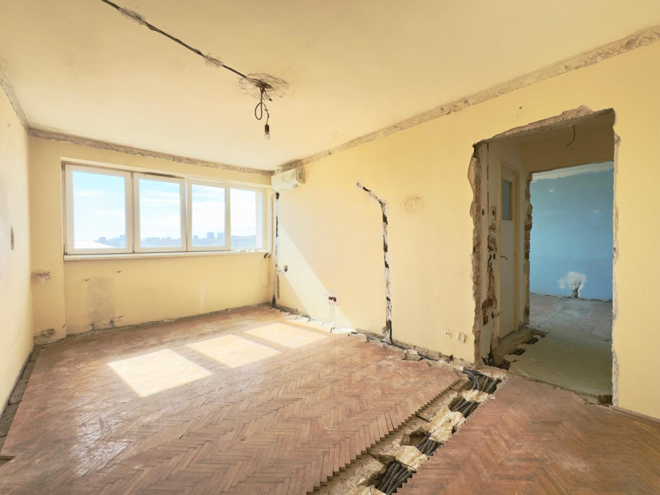 Apartament 2 camere Iancului, etaj 6/9, ideal renovare, instalații electrice noi