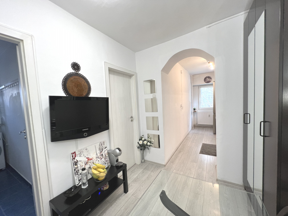 Garsoniera 39 mp. Crangasi. Parc si Metrou. 